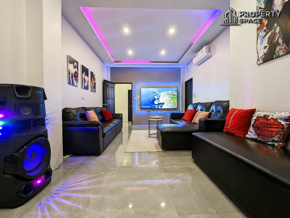 Luxurious 7 Bedroom Pool Villa In Khao Talo Pattaya For Rent Image 11