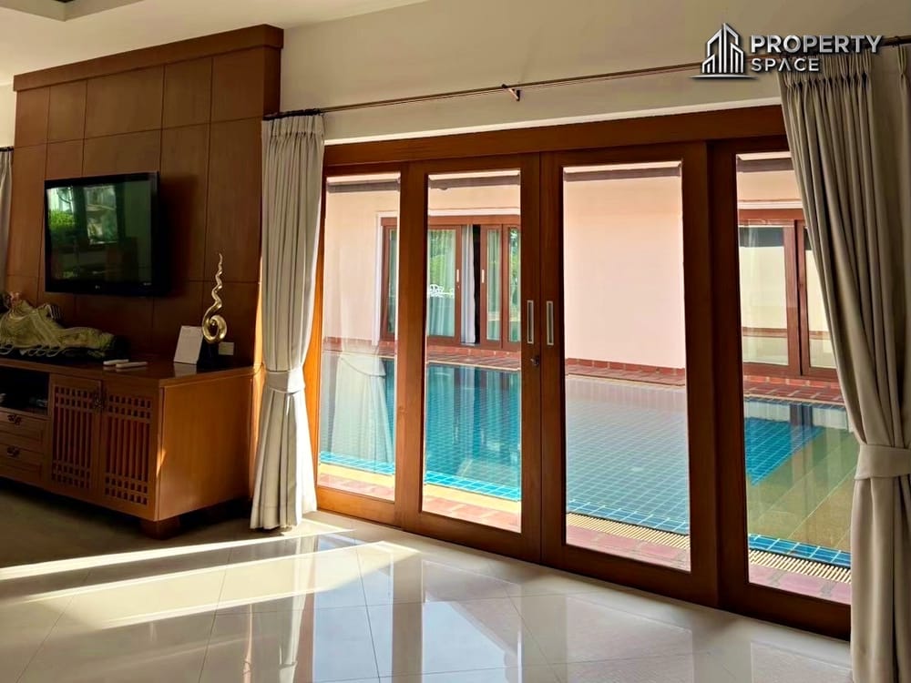 Large Thai Style 4 Bedroom Pool Villa Near Tara Pattana International School  Image 6