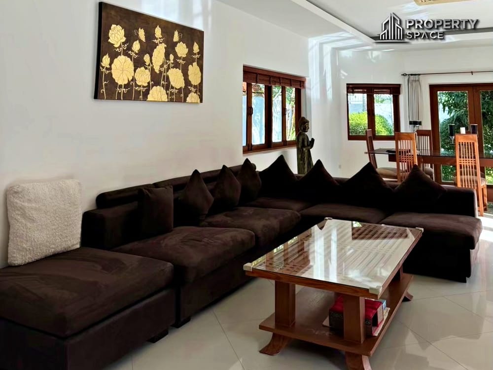 Large Thai Style 4 Bedroom Pool Villa Near Tara Pattana International School  Image 9