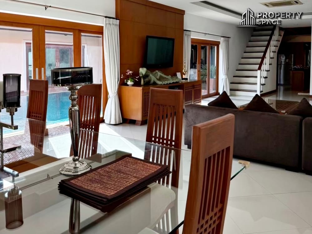 Large Thai Style 4 Bedroom Pool Villa Near Tara Pattana International School  Image 10