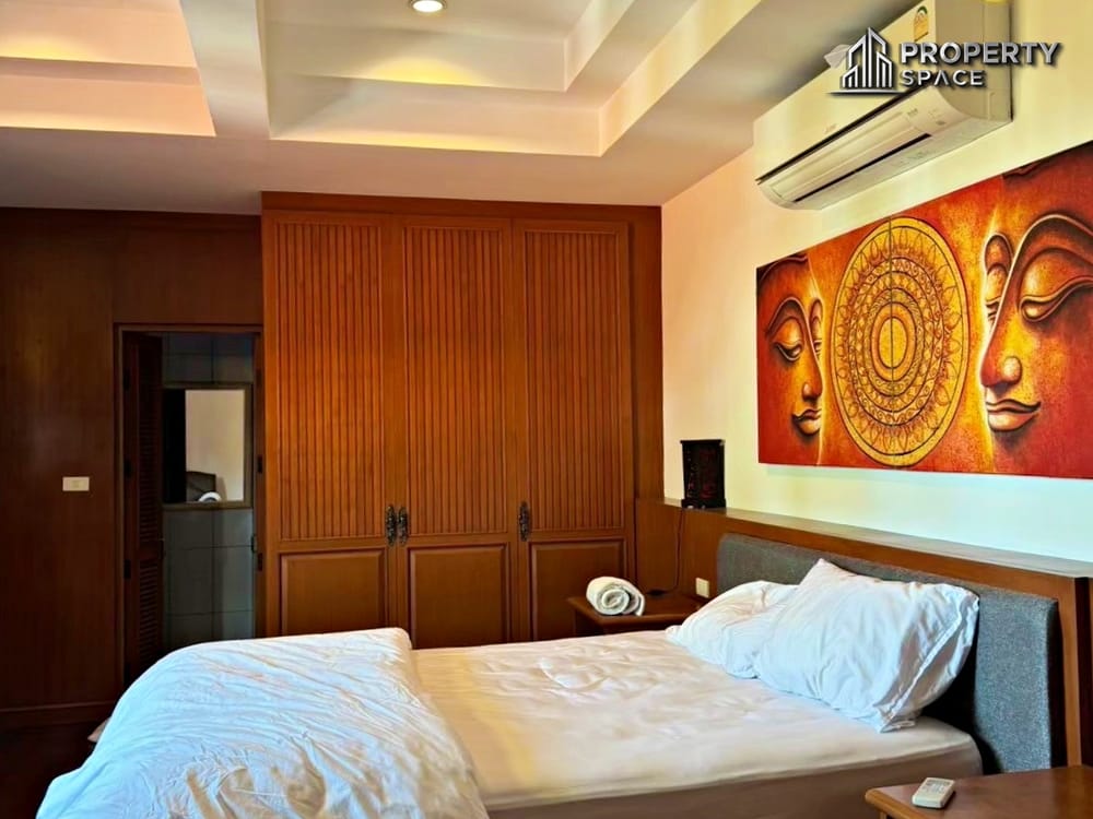 Large Thai Style 4 Bedroom Pool Villa Near Tara Pattana International School  Image 16