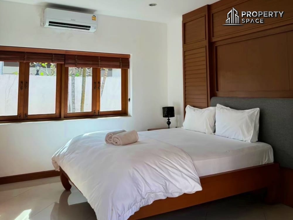 Large Thai Style 4 Bedroom Pool Villa Near Tara Pattana International School  Image 17