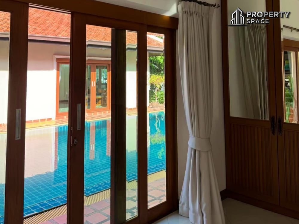 Large Thai Style 4 Bedroom Pool Villa Near Tara Pattana International School  Image 20
