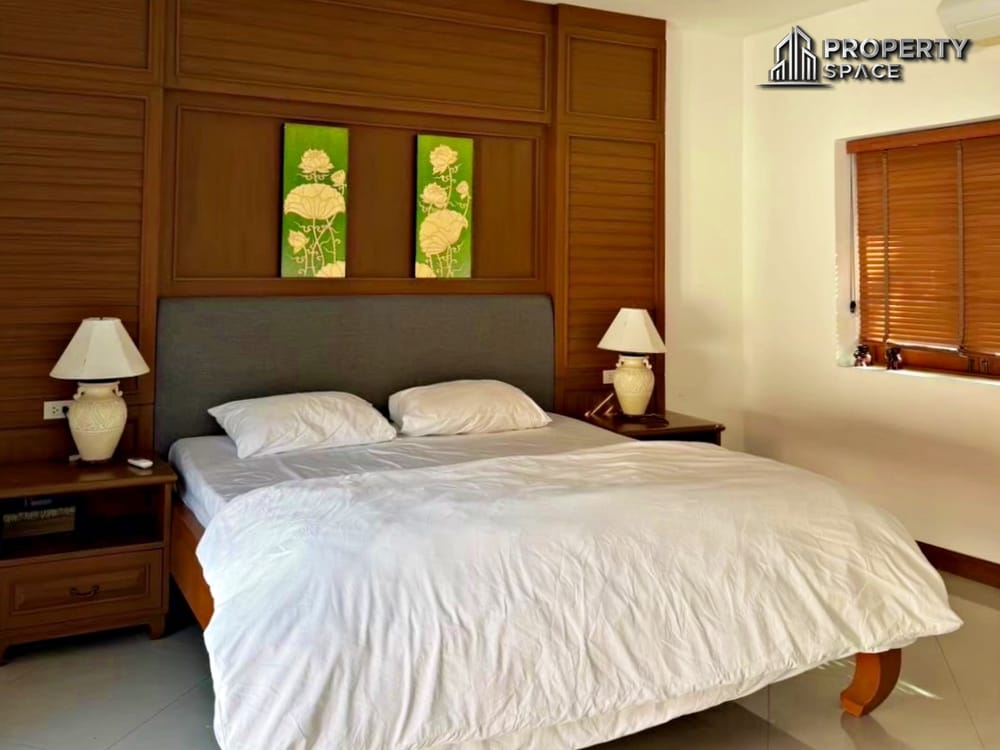 Large Thai Style 4 Bedroom Pool Villa Near Tara Pattana International School  Image 15