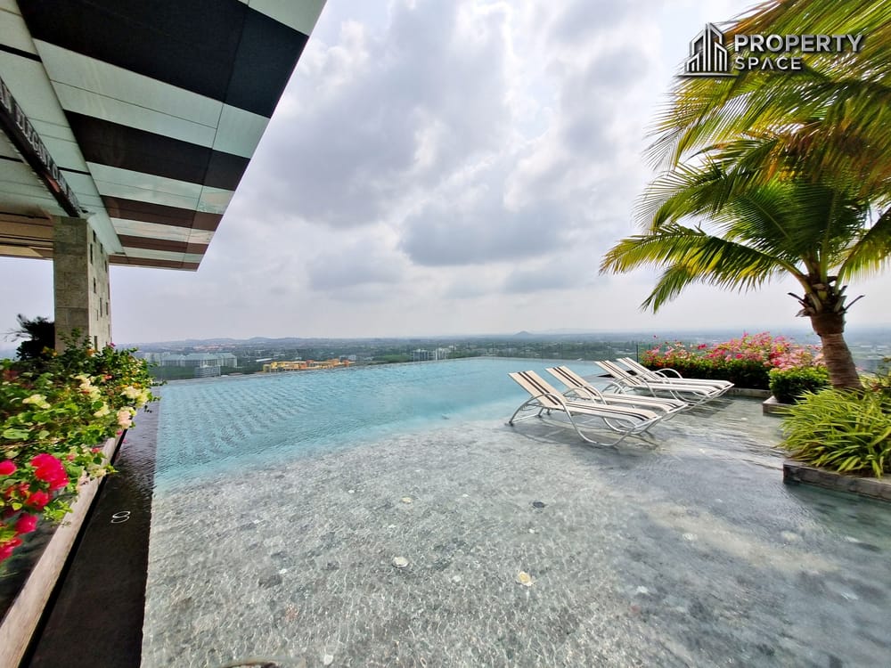 Sea View 1 Bedroom Luxury Condo With Jacuzzi In Riviera Monaco Pattaya Image 16