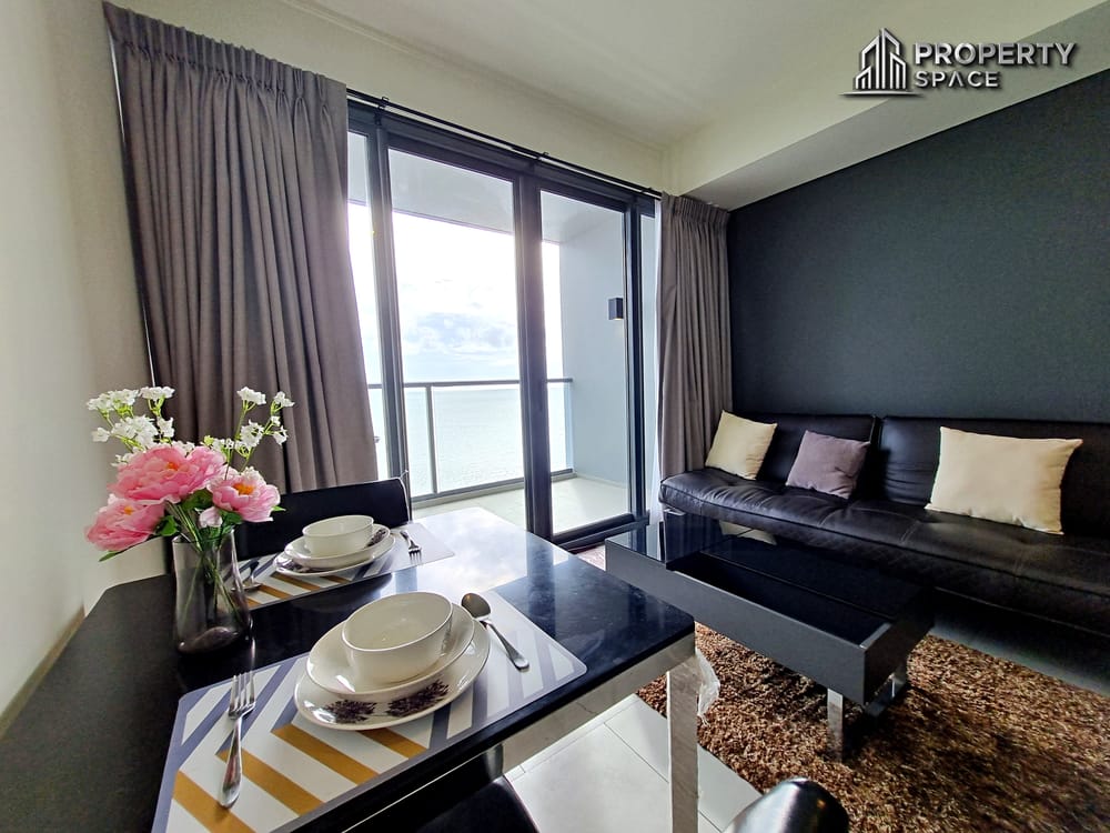 Beachfront Sea View Studio In The Zire Wongamat Condo For Rent Image 9