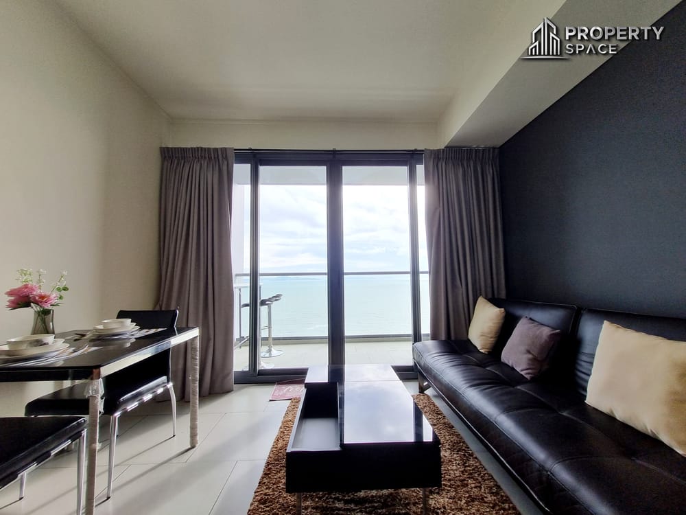 Beachfront Sea View Studio In The Zire Wongamat Condo For Rent Image 4