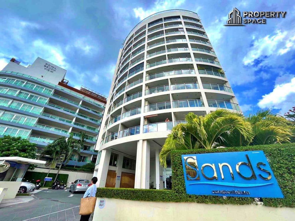 Beachfront Beautiful Sea View 1 Bedroom Condo In The Sands Condo Pratumnak Image 1