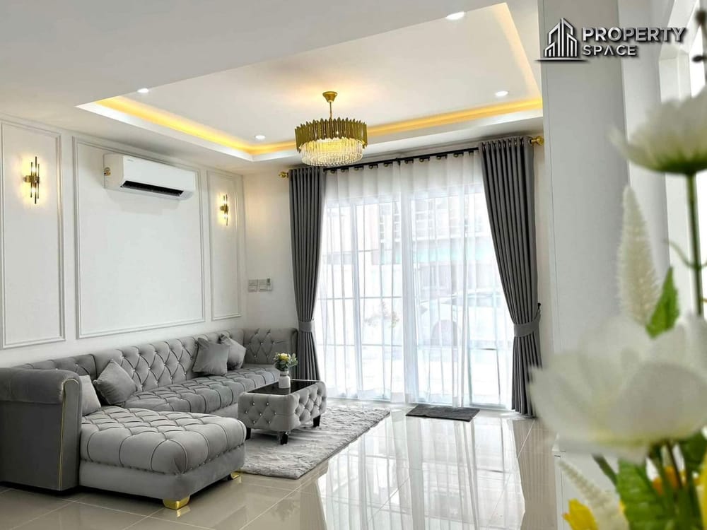 Brand New Modern Single-Detached 3 Bedroom House In East Pattaya Image 6