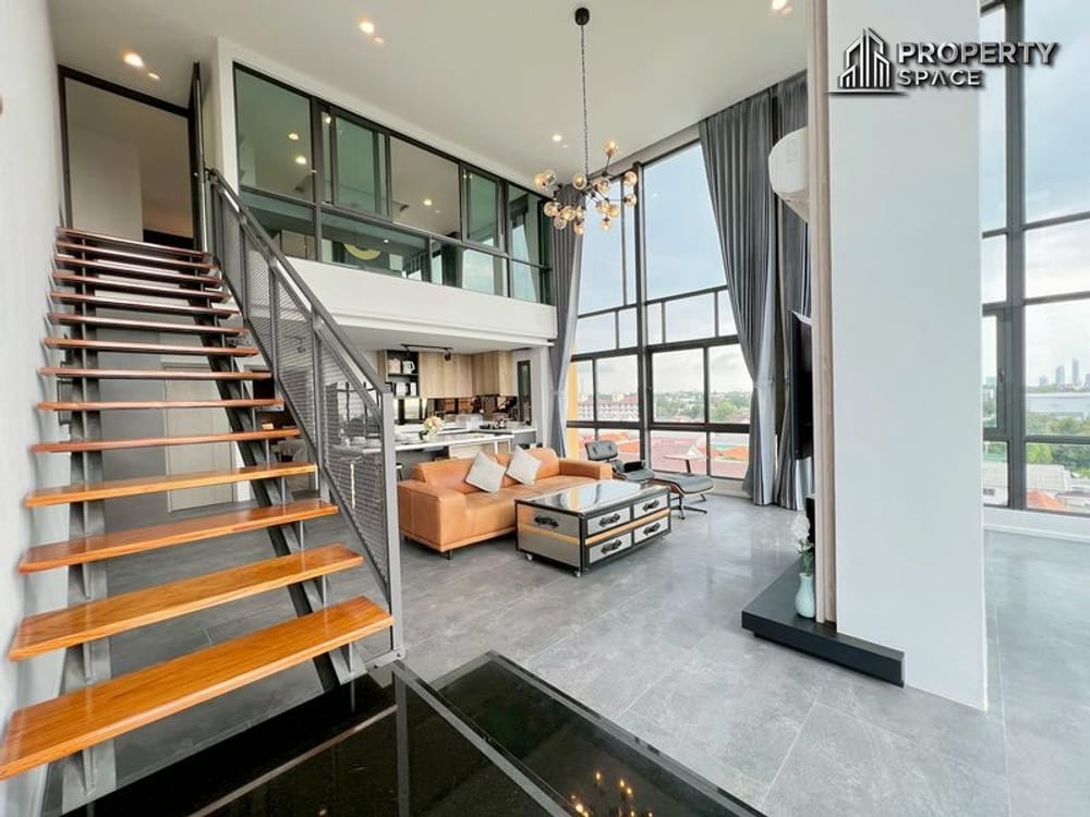 Modern Duplex 2 Bedroom In The Win Condo Khao Talo Pattaya Image 1