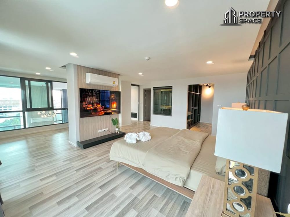 Modern Duplex 2 Bedroom In The Win Condo Khao Talo Pattaya Image 12