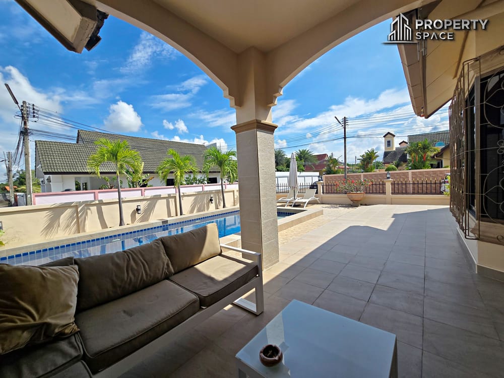 Modern 3 Bedroom Pool Villa In Natheekarn Park View Mabprachan Lake Pattaya Image 36