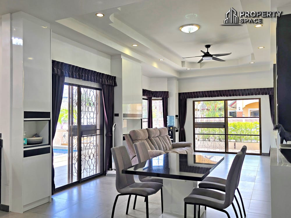 Modern 3 Bedroom Pool Villa In Natheekarn Park View Mabprachan Lake Pattaya Image 11