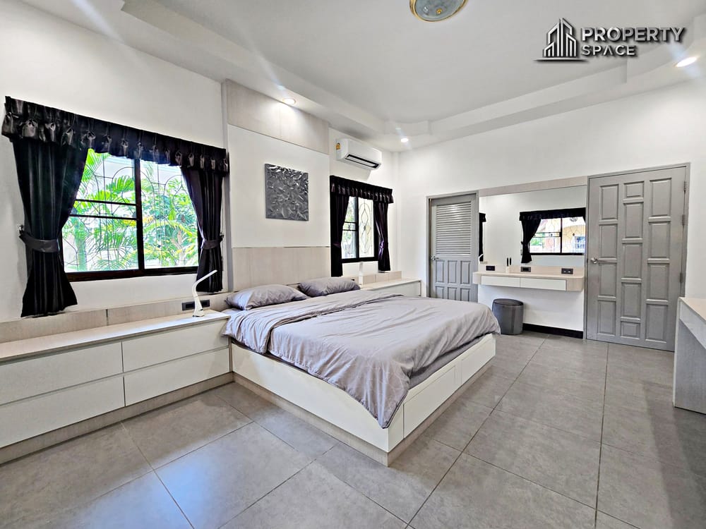 Modern 3 Bedroom Pool Villa In Natheekarn Park View Mabprachan Lake Pattaya Image 19