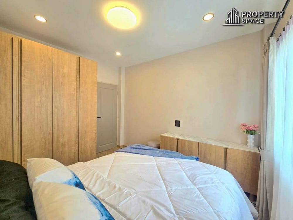 Modern 3-Bedroom Detached House In Patta Village Pattaya Image 15