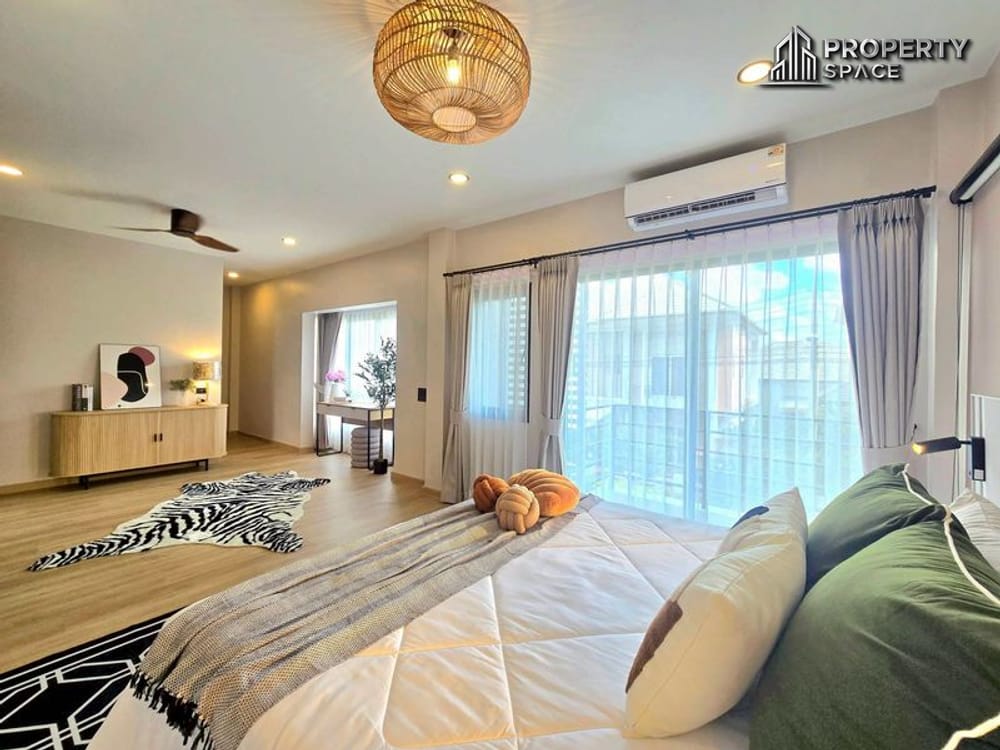 Modern 3-Bedroom Detached House In Patta Village Pattaya Image 9