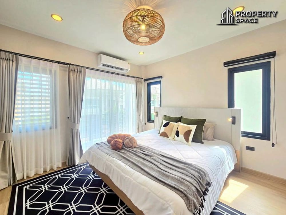 Modern 3-Bedroom Detached House In Patta Village Pattaya Image 10