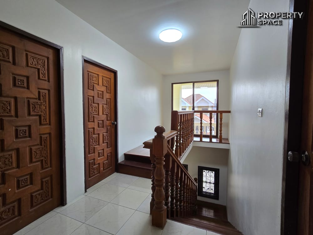 Spacious 3 Bedroom Home in Prime Central Pattaya Location Image 15