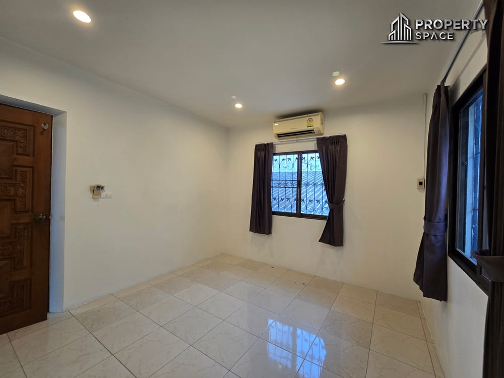 Spacious 3 Bedroom Home in Prime Central Pattaya Location Image 23