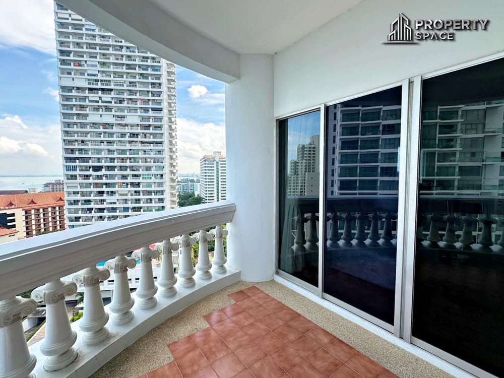 Beachfront Sea view 1 Bedroom Condo In Park Beach Wongamat Pattaya Image 17