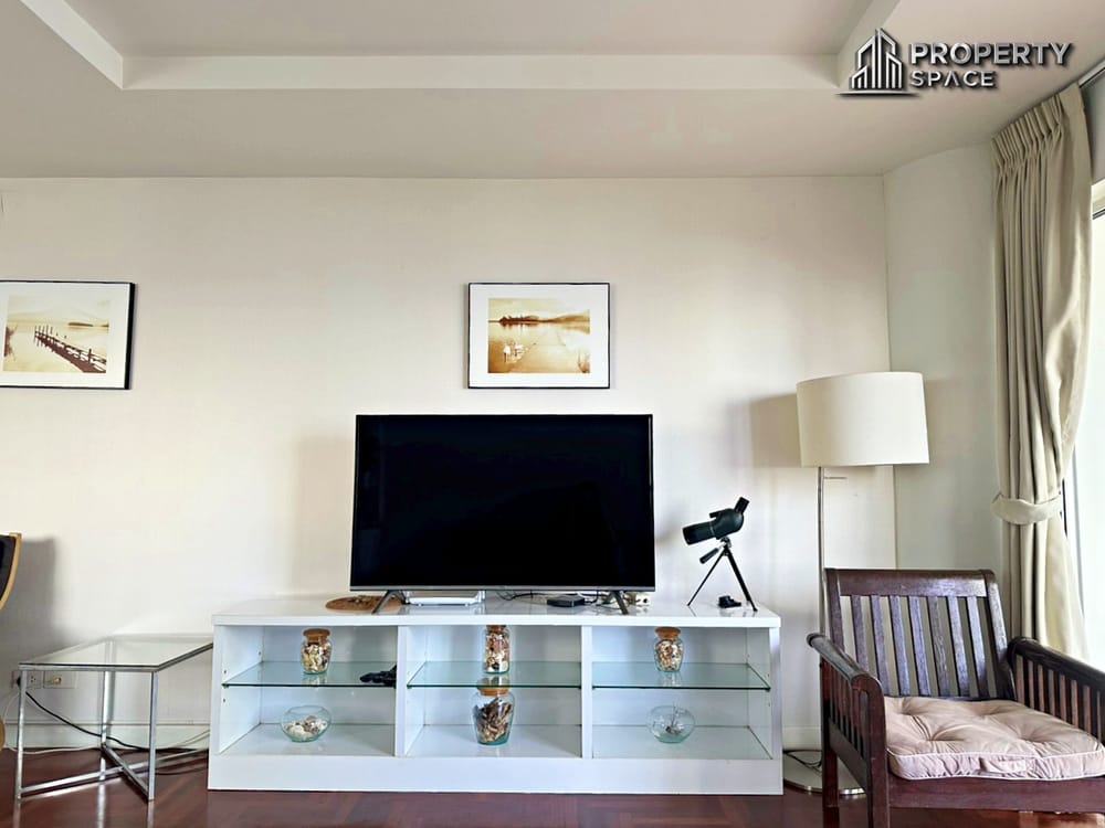 Beachfront Sea view 1 Bedroom Condo In Park Beach Wongamat Pattaya Image 7