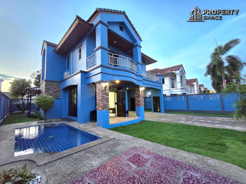 Spacious 3 Bedrooms Family Home with Private Pool & Balcony In East Pattaya Image 1