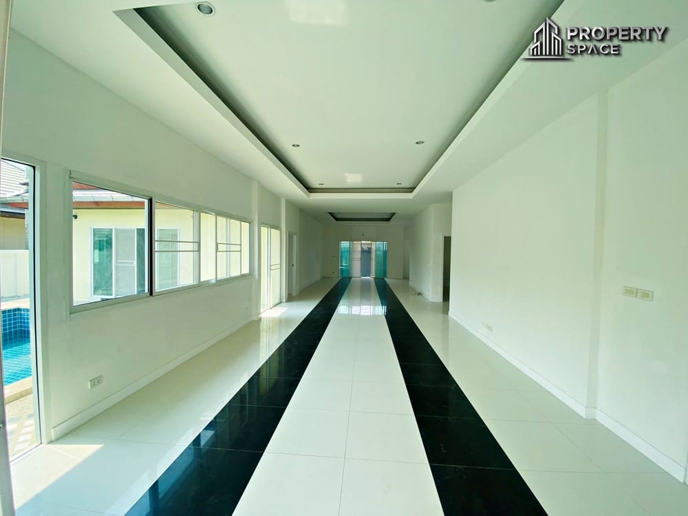 Modern 3 Bedroom Pool Villa in Huai Yai Pattaya – Unfurnished, Ideal for Your Own Interior Design Image 6