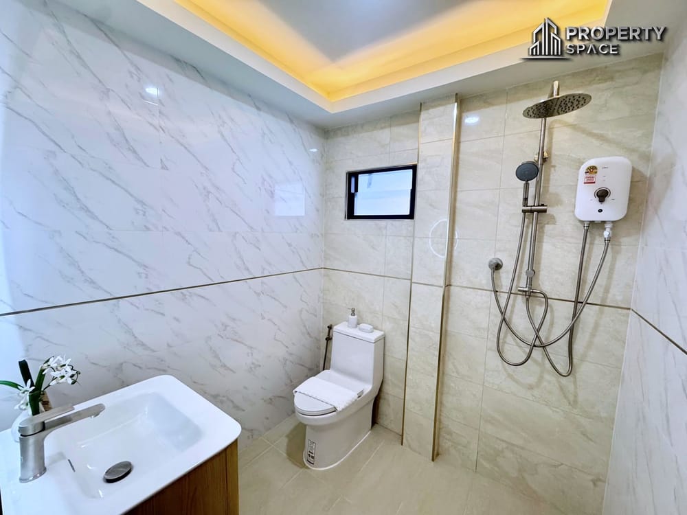 Newly Renovated Modern 3 Bedroom Pool Villa In Khao Noi Pattaya Image 19