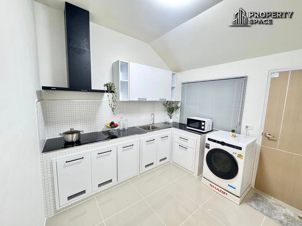 Newly Renovated Modern 3 Bedroom Pool Villa In Khao Noi Pattaya Image 7