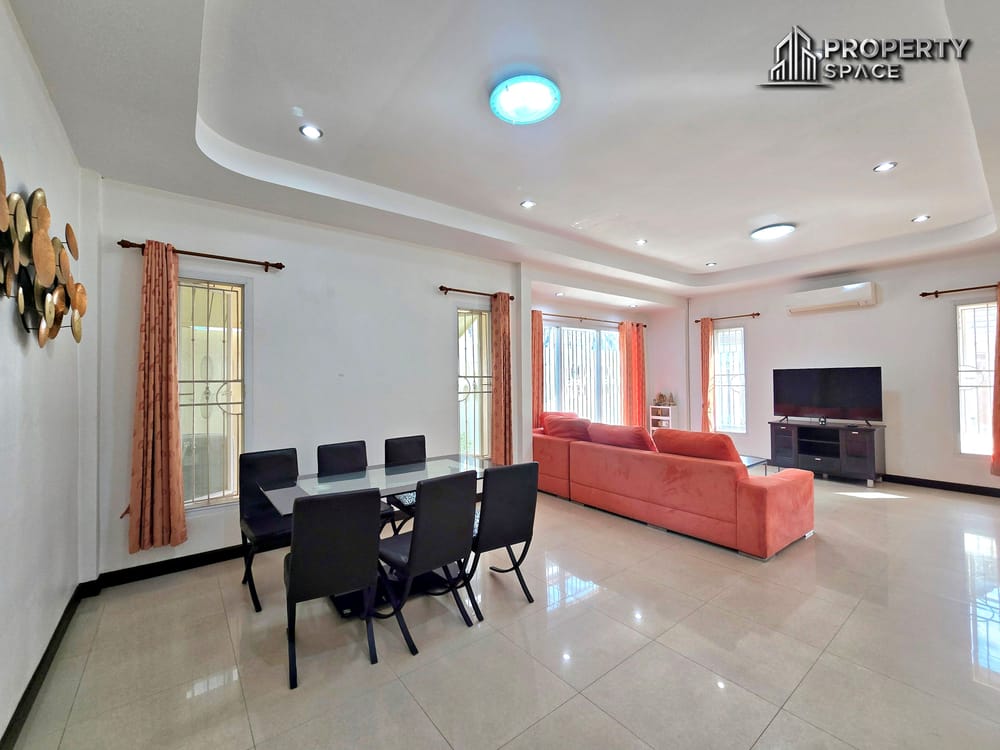 Next to The Chilled Mall Khao Noi Pattaya Corner Plot 3 Bedroom House Image 7