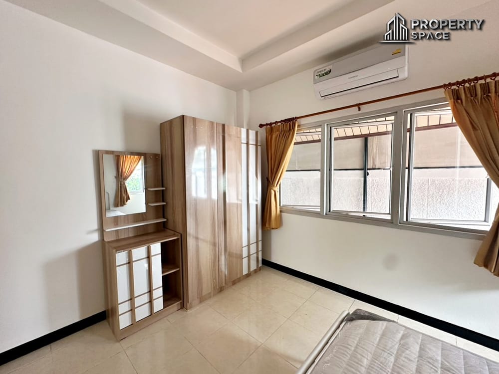 Single Story 3 Bedroom House In Soi Siam Country Club  Image 14