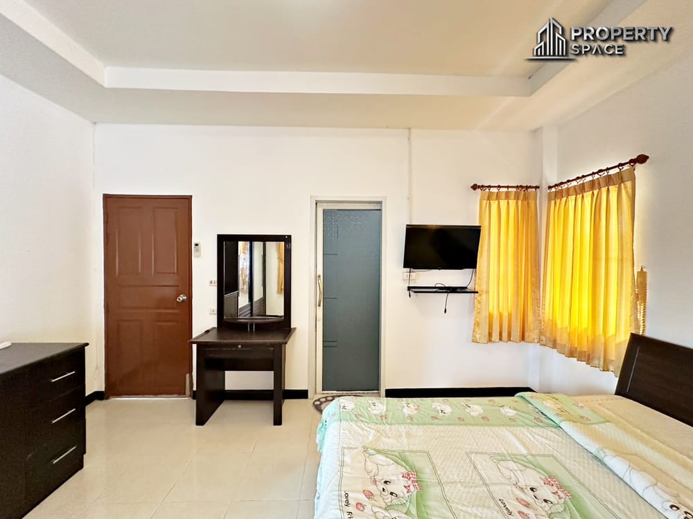 Single Story 3 Bedroom House In Soi Siam Country Club  Image 11