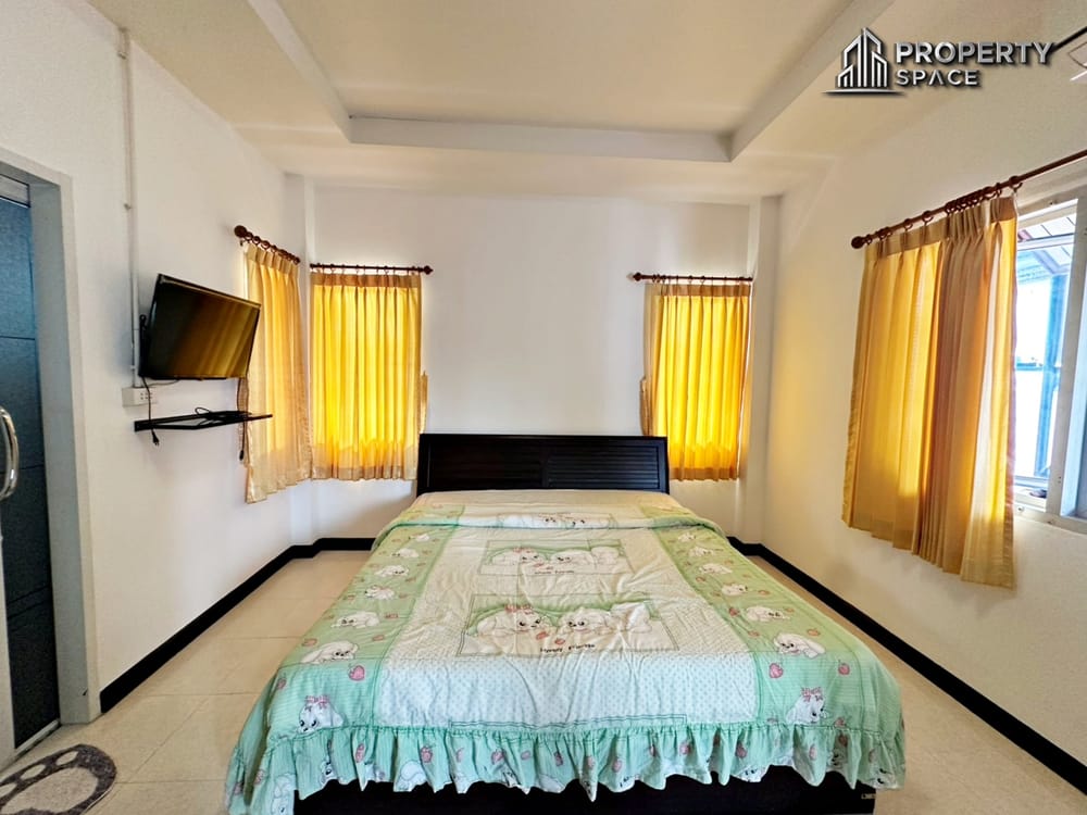 Single Story 3 Bedroom House In Soi Siam Country Club  Image 10