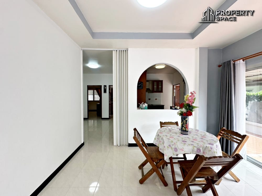 Single Story 3 Bedroom House In Soi Siam Country Club Image 5