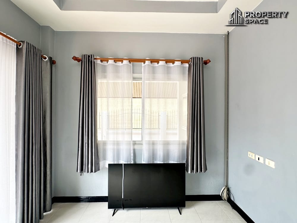 Single Story 3 Bedroom House In Soi Siam Country Club Image 4