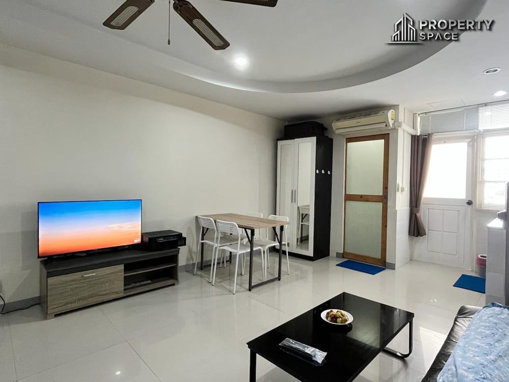 Affordable Studio In Rungfa Condo Central Pattaya For Sale Image 7