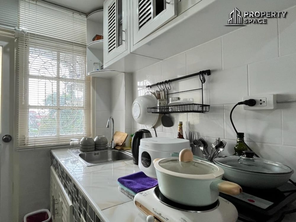 Affordable Studio In Rungfa Condo Central Pattaya For Sale Image 15