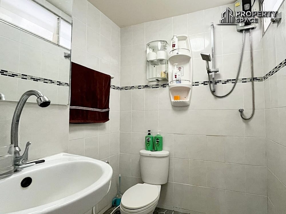 Affordable Studio In Rungfa Condo Central Pattaya For Sale Image 19