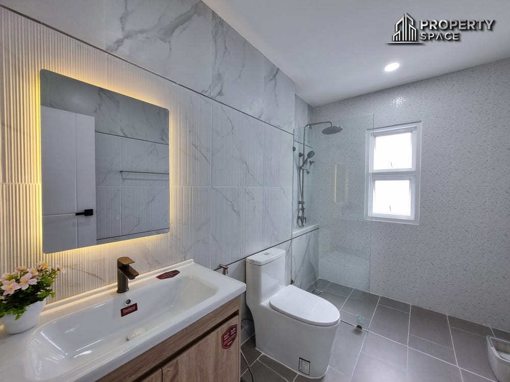 Brand New 3 Bedroom Pool Villa In Soi Siam Country Club Pattaya Image 19