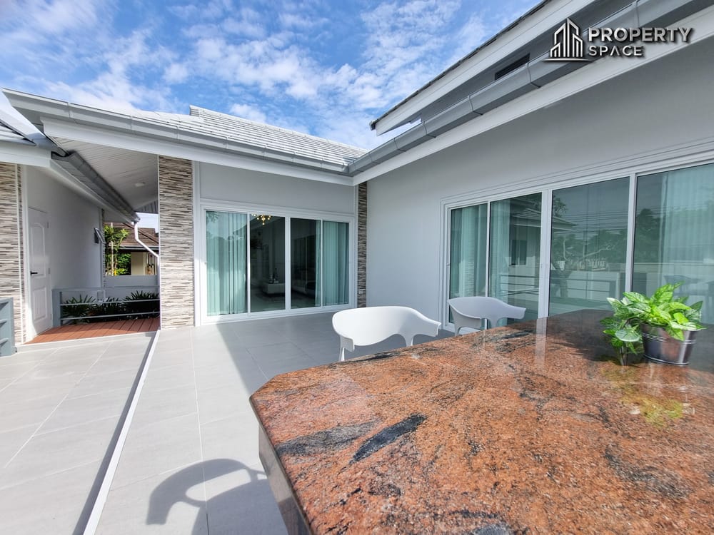 Brand New 3 Bedroom Pool Villa In Soi Siam Country Club Pattaya Image 30