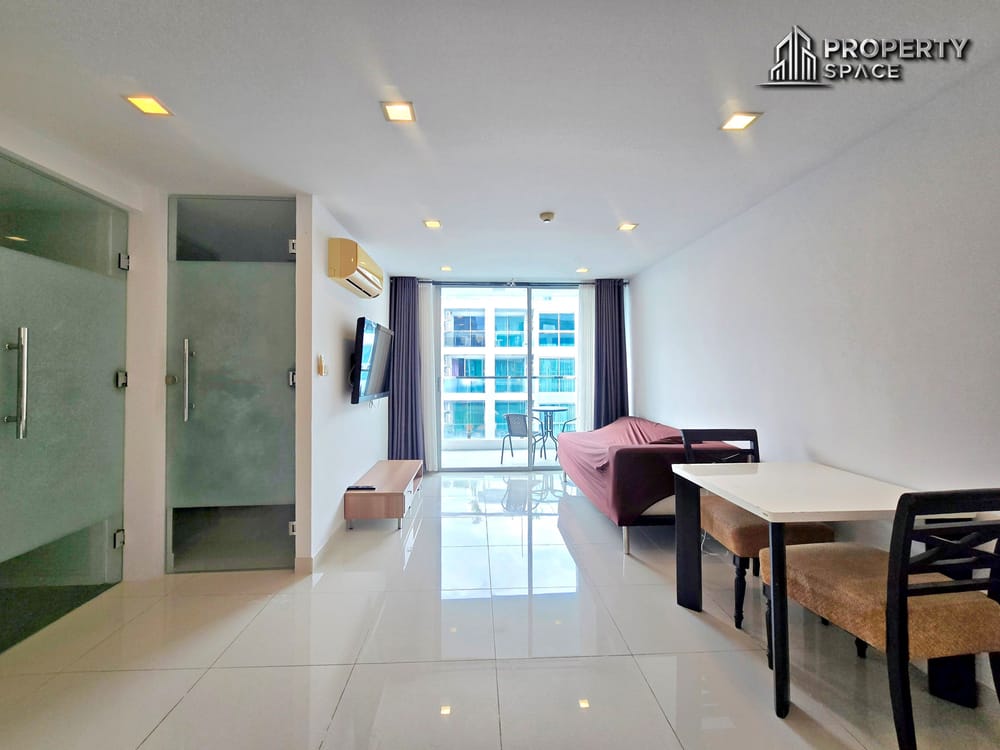 Pool View 45sqm 1 Bedroom Unit In Royal Park 3 Pratumnak Pattaya Image 5