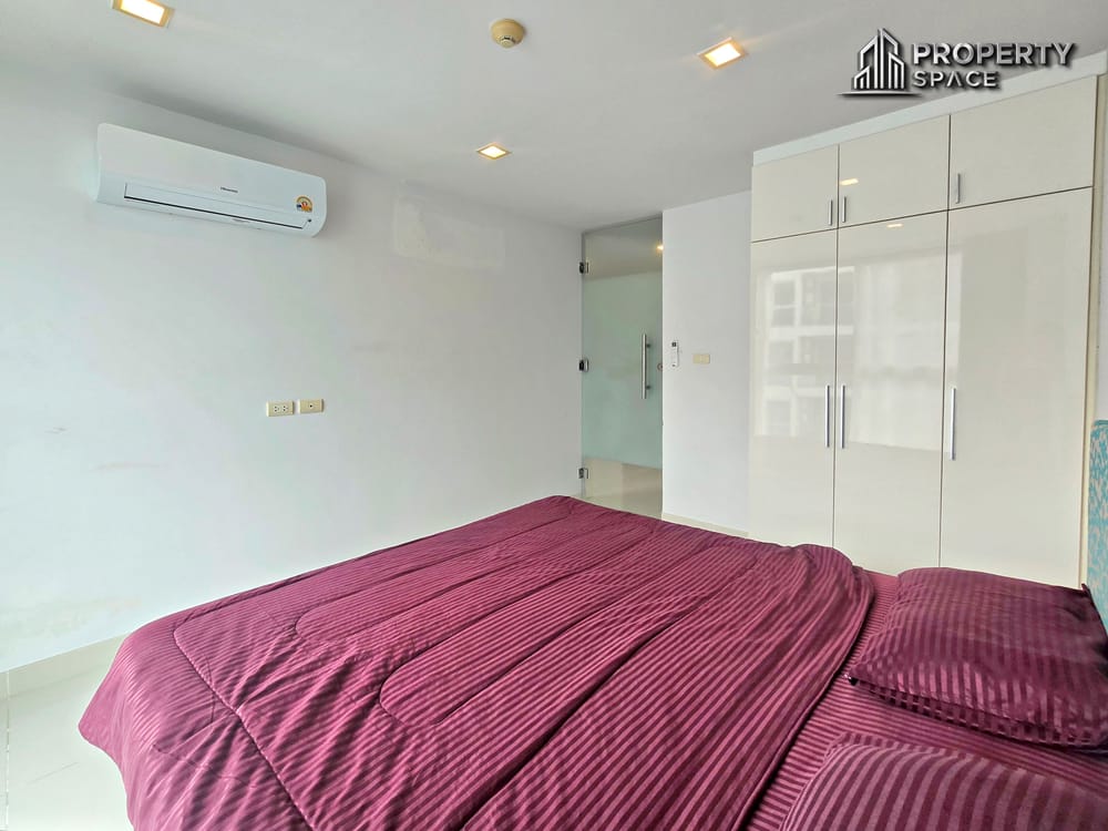 Pool View 45sqm 1 Bedroom Unit In Royal Park 3 Pratumnak Pattaya Image 12