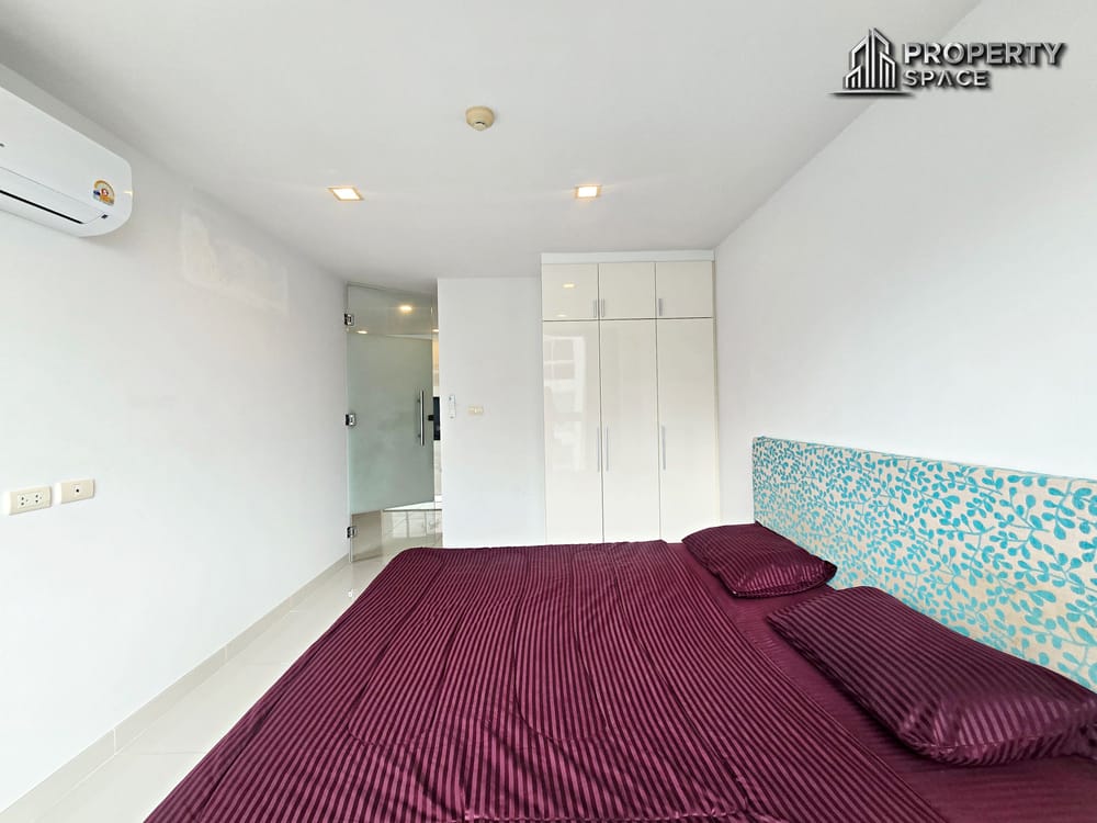 Pool View 45sqm 1 Bedroom Unit In Royal Park 3 Pratumnak Pattaya Image 11