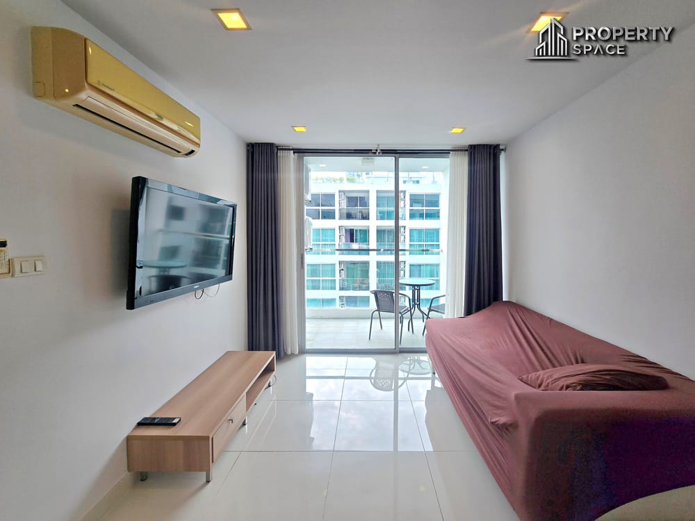 Pool View 45sqm 1 Bedroom Unit In Royal Park 3 Pratumnak Pattaya Image 6