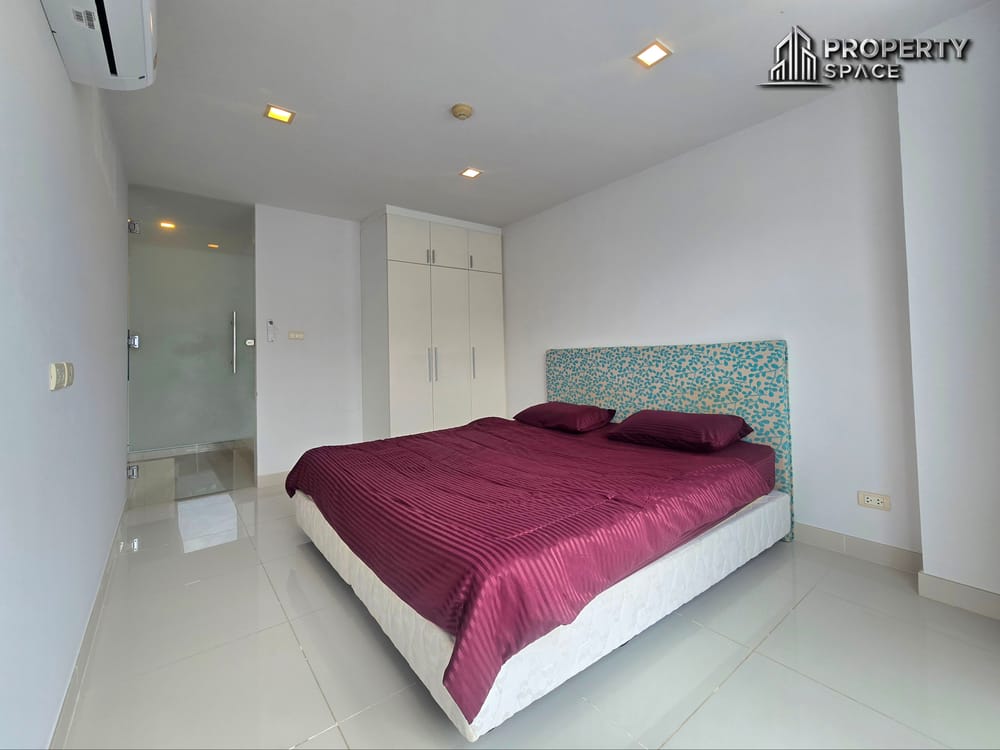 Pool View 45sqm 1 Bedroom Unit In Royal Park 3 Pratumnak Pattaya Image 13