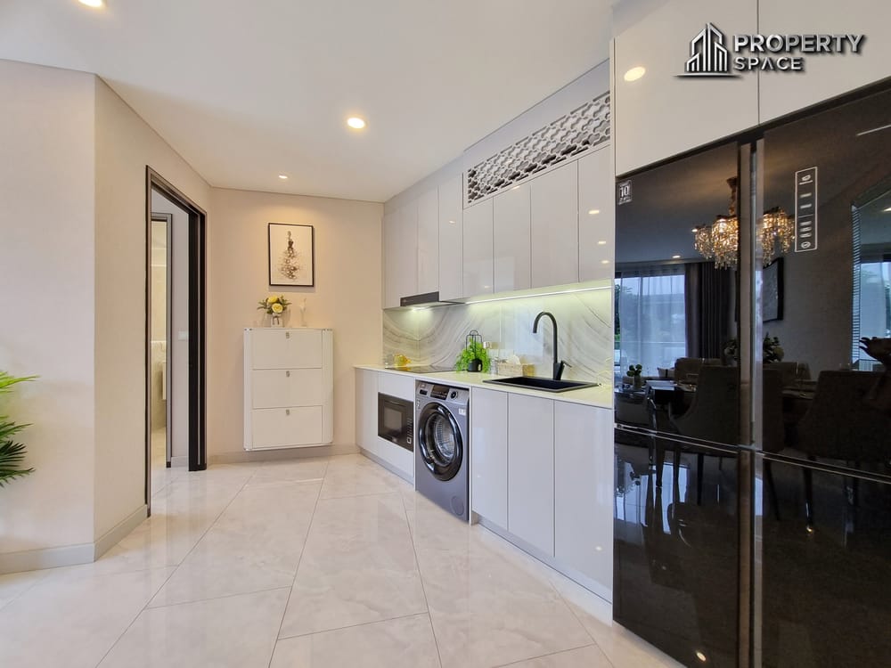 Sea View 2 Bedroom 65 Sqm (FQ) In Copacabana Coral Reef Jomtien Condo For Sale Image 8