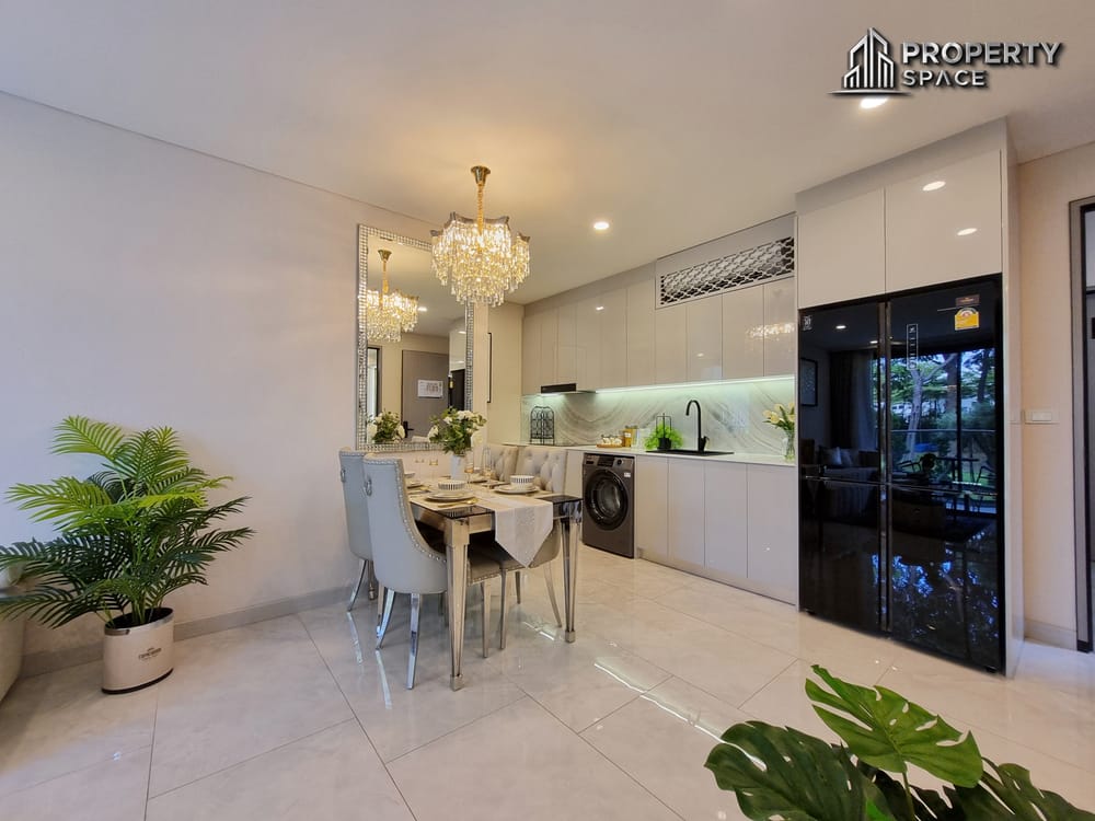 Sea View 2 Bedroom (FQ) 67.60 Sqm In Copacabana Coral Reef Jomtien Condo For Sale Image 6