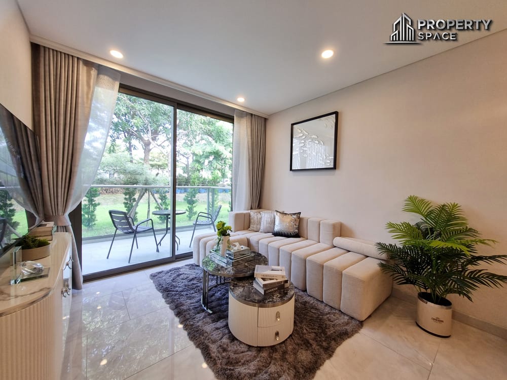 Sea View 2 Bedroom (FQ) 67.60 Sqm In Copacabana Coral Reef Jomtien Condo For Sale Image 1
