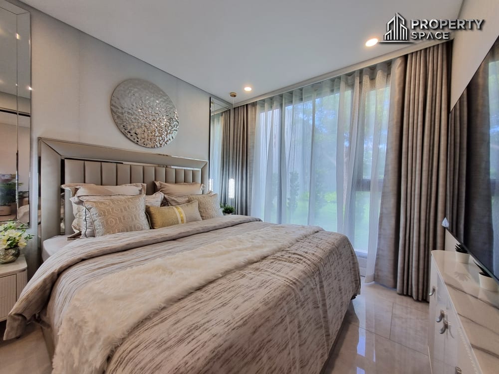 Sea View 2 Bedroom (FQ) 67.60 Sqm In Copacabana Coral Reef Jomtien Condo For Sale Image 6