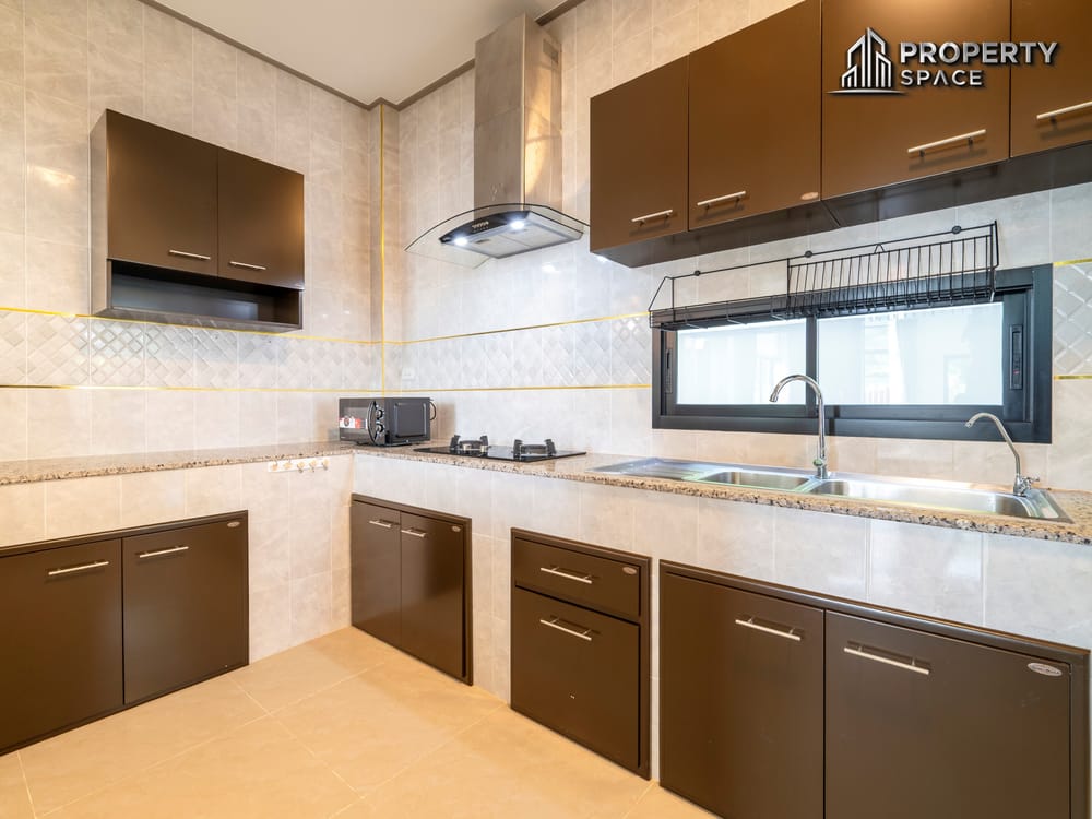 Modern 3 Bedroom Family Detached House In Soi Siam Country Club Pattaya  Image 7